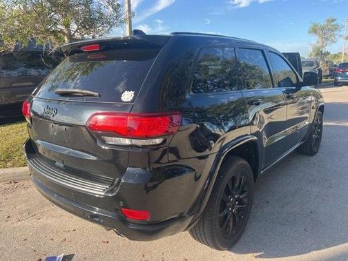 2020 Jeep Grand Cherokee Altitude