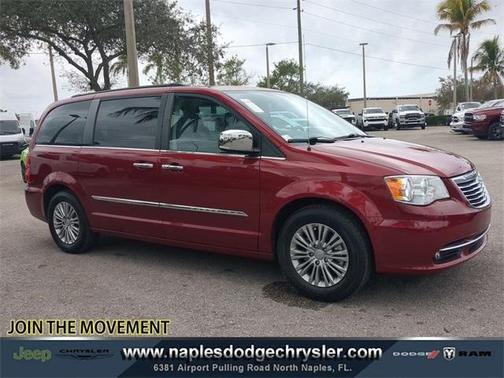2016 Chrysler Town & Country Touring-L