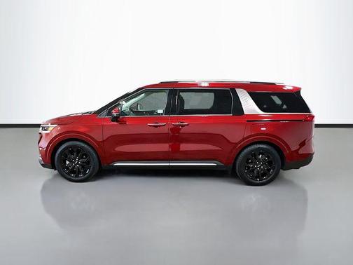 2024 Kia Carnival SX
