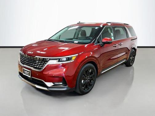 2024 Kia Carnival SX