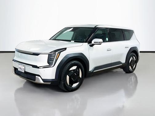 2024 Kia EV9 Light Long Range