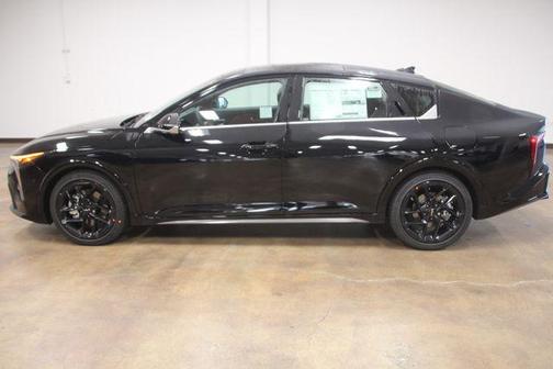 2025 Kia K4 GT-Line Turbo