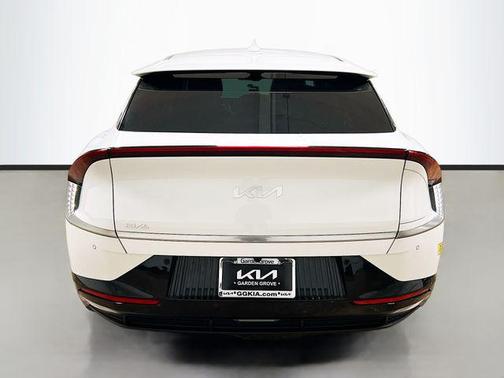 2022 Kia EV6 Wind