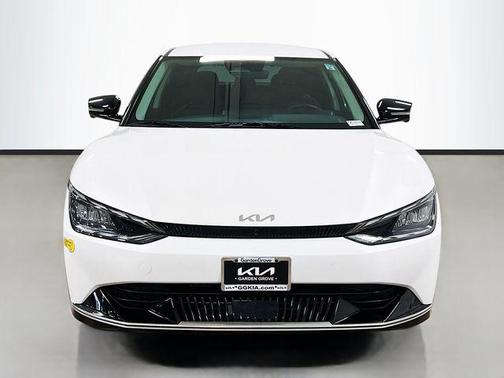 2022 Kia EV6 Wind
