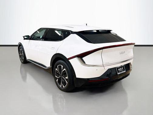 2022 Kia EV6 Wind