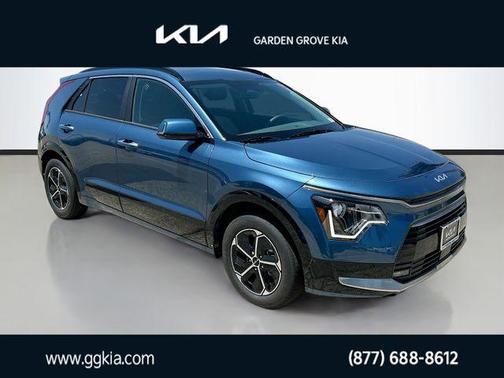 2025 Kia Niro SX