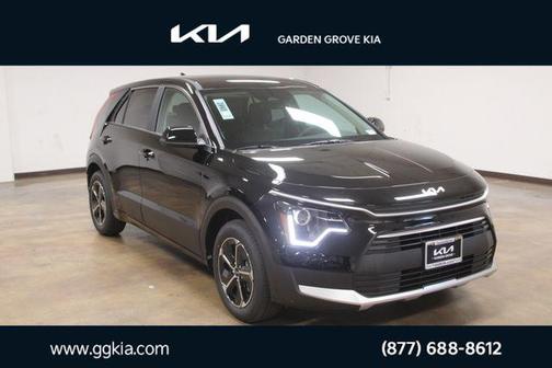 2025 Kia Niro LX