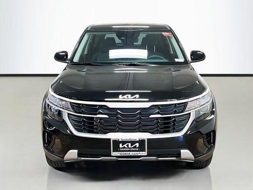 2025 Kia Seltos LX