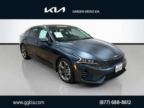 2022 Kia K5 EX
