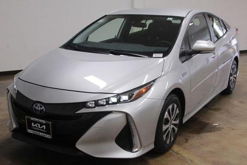 2021 Toyota Prius Prime LE