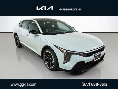 2025 Kia K4 GT-Line