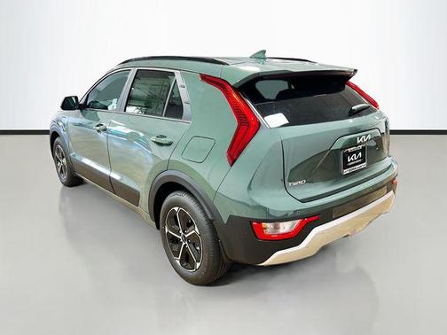 2025 Kia Niro Plug-In Hybrid EX
