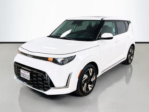 2023 Kia Soul GT-Line