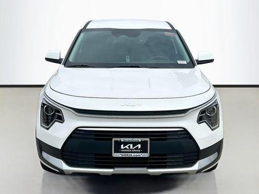 2025 Kia Niro LX