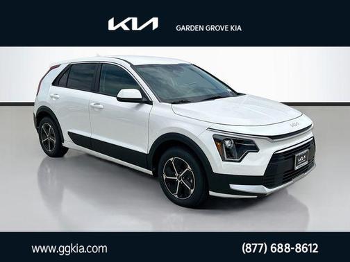 2025 Kia Niro LX