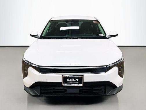 2025 Kia K4 LX