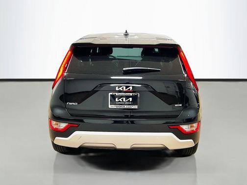 2025 Kia Niro LX