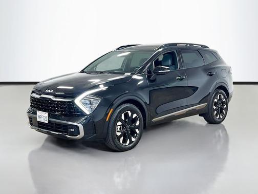 Black 2024 Kia Sportage Plug-In Hybrid X-Line Prestige