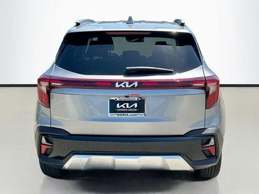 2025 Kia Seltos EX