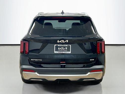 2025 Kia Sorento Hybrid EX