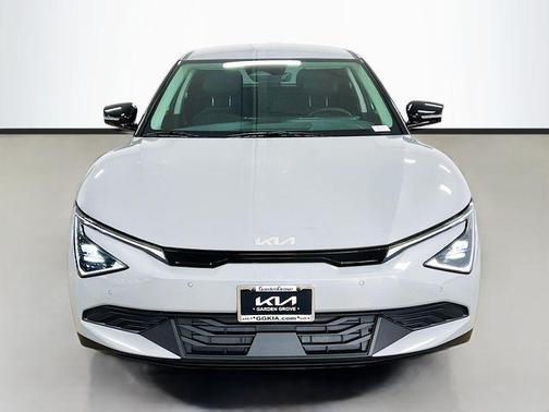 2025 Kia EV6 Light Long Range