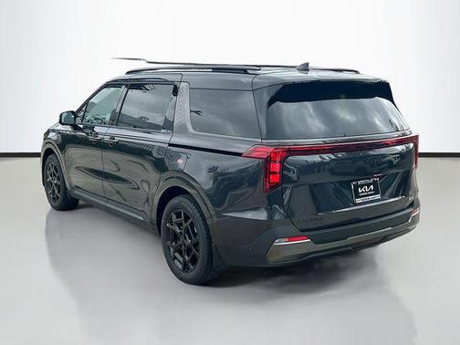 2025 Kia Carnival Hybrid SX