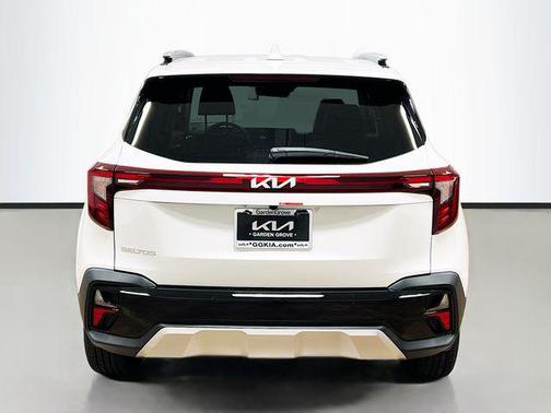 2025 Kia Seltos EX