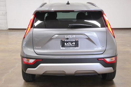 2025 Kia Niro LX