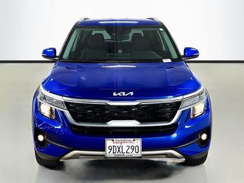 2023 Kia Seltos S