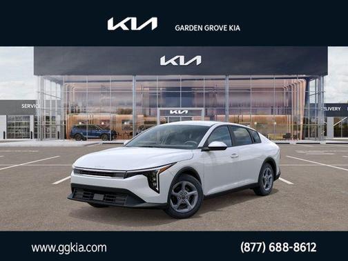 2025 Kia K4 LXS