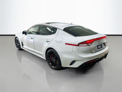 2023 Kia Stinger GT2