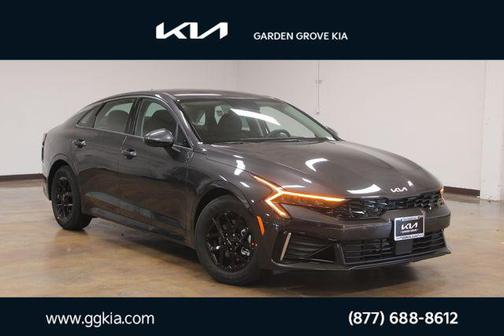 2025 Kia K5 LXS