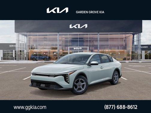 2025 Kia K4 LXS