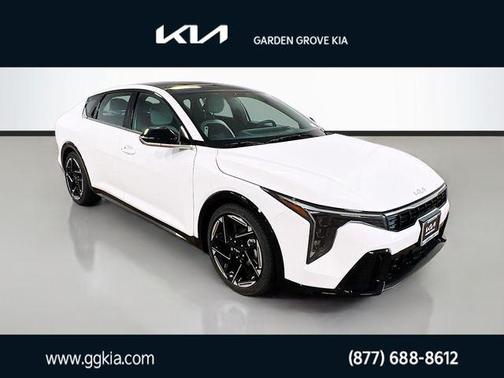 2025 Kia K4 GT-Line