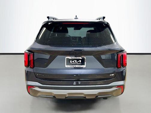 2025 Kia Sorento EX
