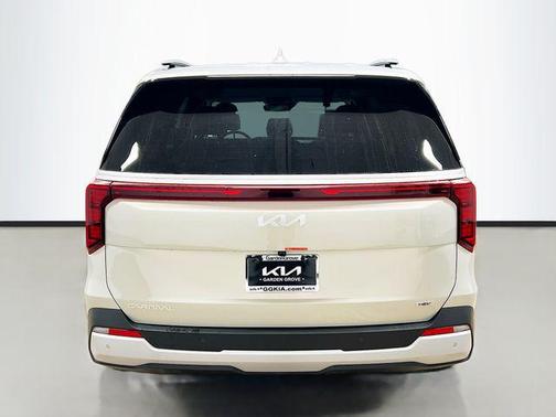 2026 Kia Carnival Hybrid EX