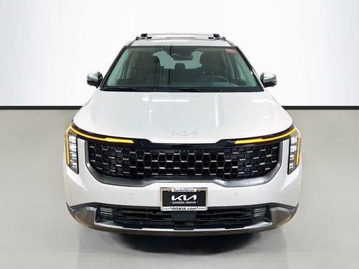 2025 Kia Carnival SX Prestige