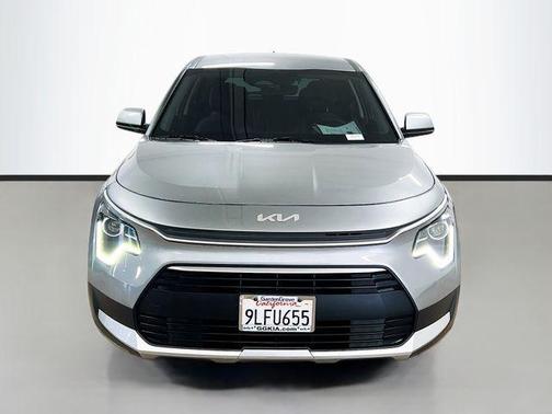 2024 Kia Niro LX