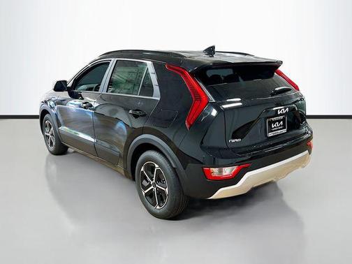 2025 Kia Niro Plug-In Hybrid EX