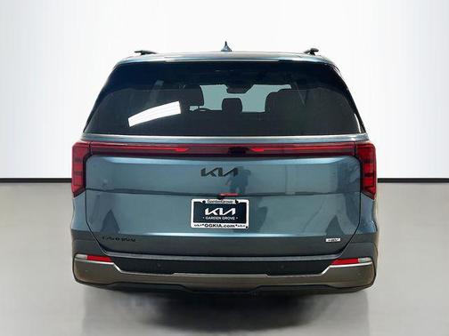2025 Kia Carnival Hybrid SX