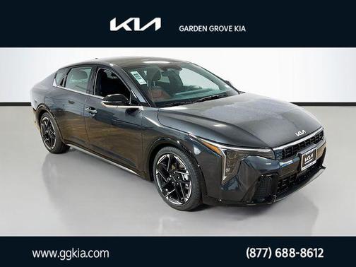 2025 Kia K4 GT-Line