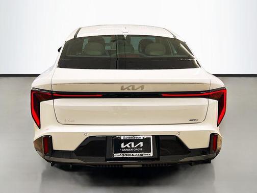 2025 Kia K4 GT-Line Turbo