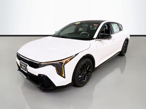 2025 Kia K4 GT-Line Turbo