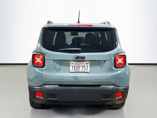 2017 Jeep Renegade Altitude