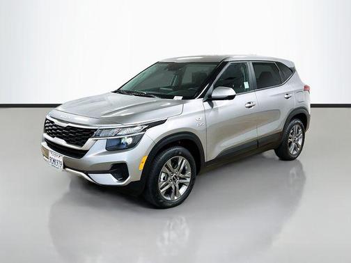 2023 Kia Seltos LX