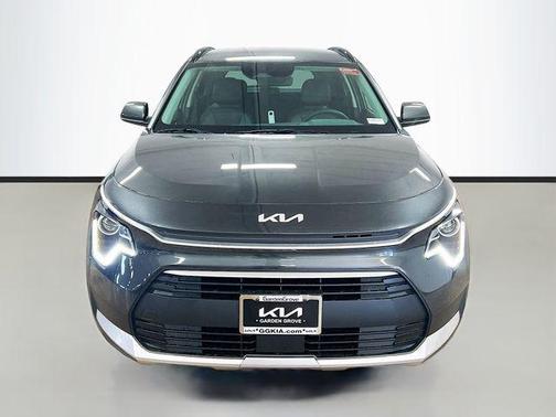 2025 Kia Niro EX