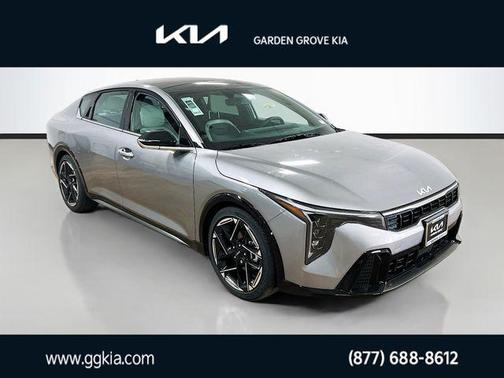 2025 Kia K4 GT-Line