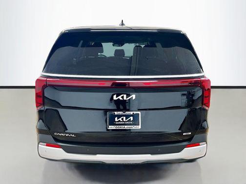 2026 Kia Carnival Hybrid LXS