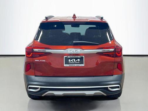 2023 Kia Seltos S