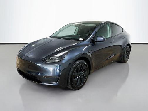2025 Tesla Model Y Long Range Dual Motor Rear-Wheel Drive